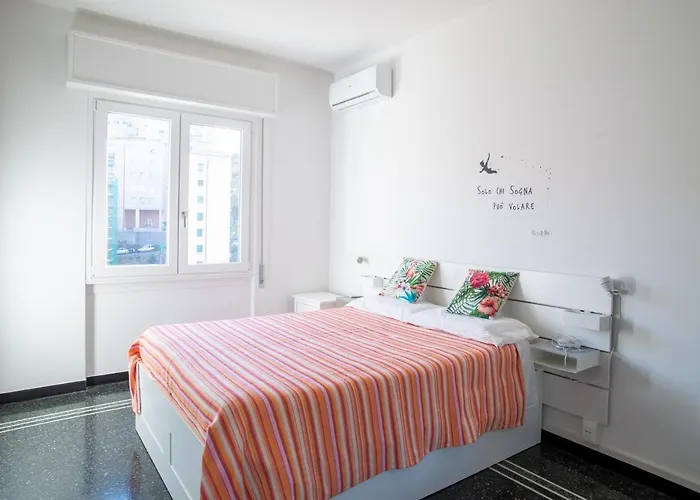 Moderno Sampierdarena/centro 公寓 *